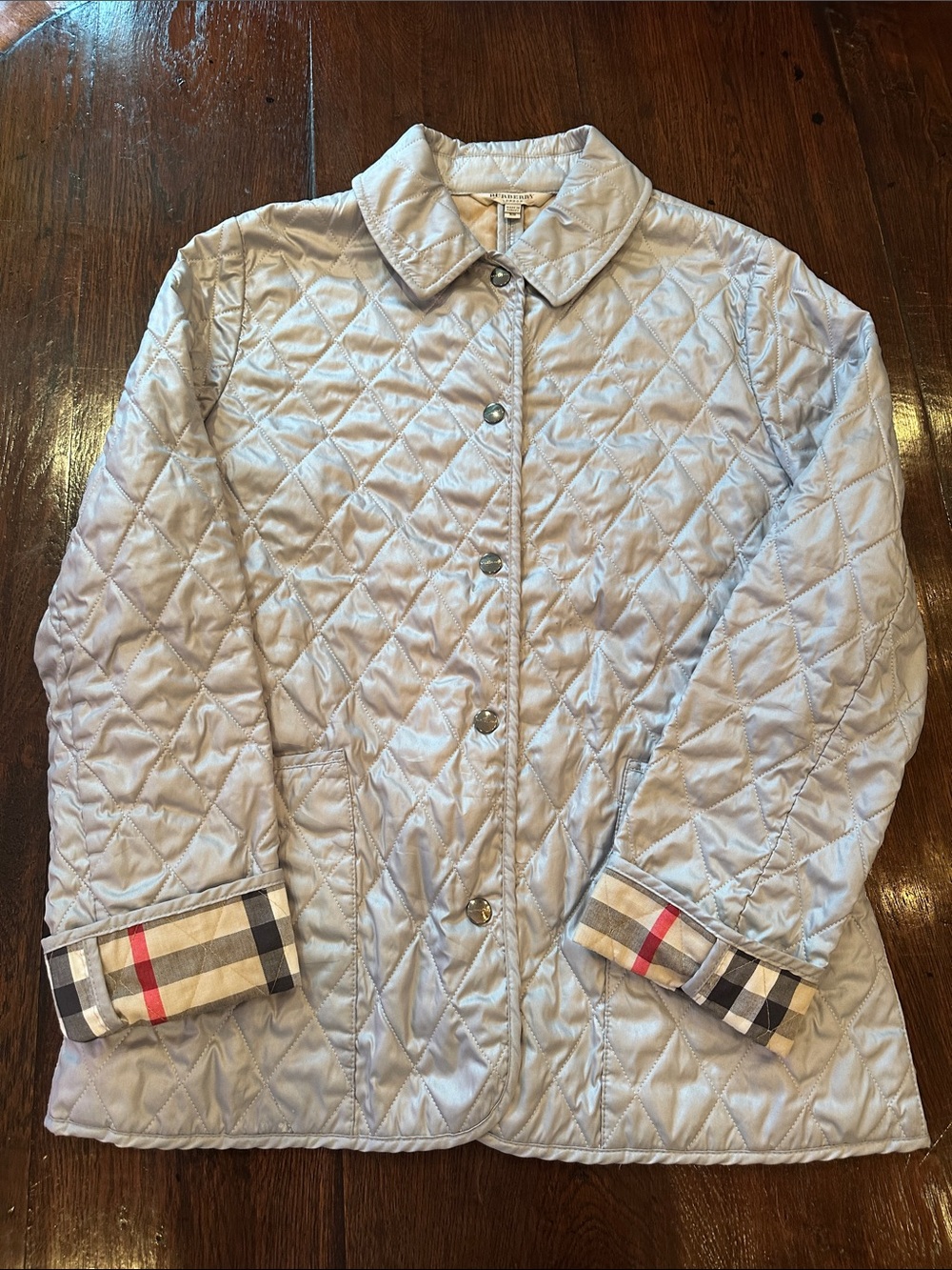 Burberry Silvery Grey Quilted Jacket with Signature Check Cuffs